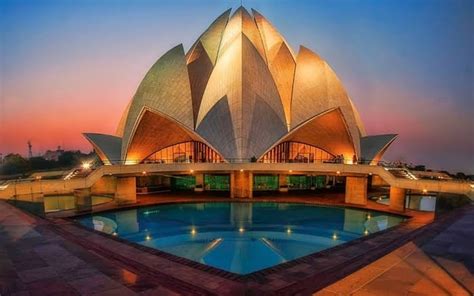 Lotus Temple, Delhin upea uskonnollinen arkkitehtuurinen ihme!