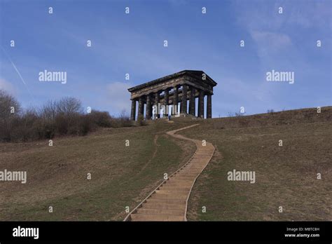 Penshaw Monument: Ylösnousseen teollisuuden muistomerkki ja valaistu maamerkki!